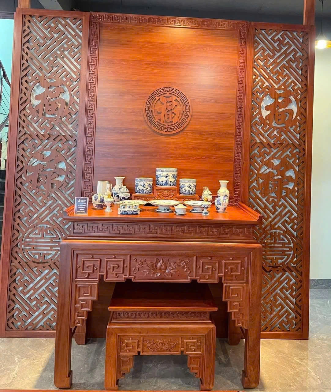 Vách CNC Bàn Thờ Vách CNC Bàn Thờ